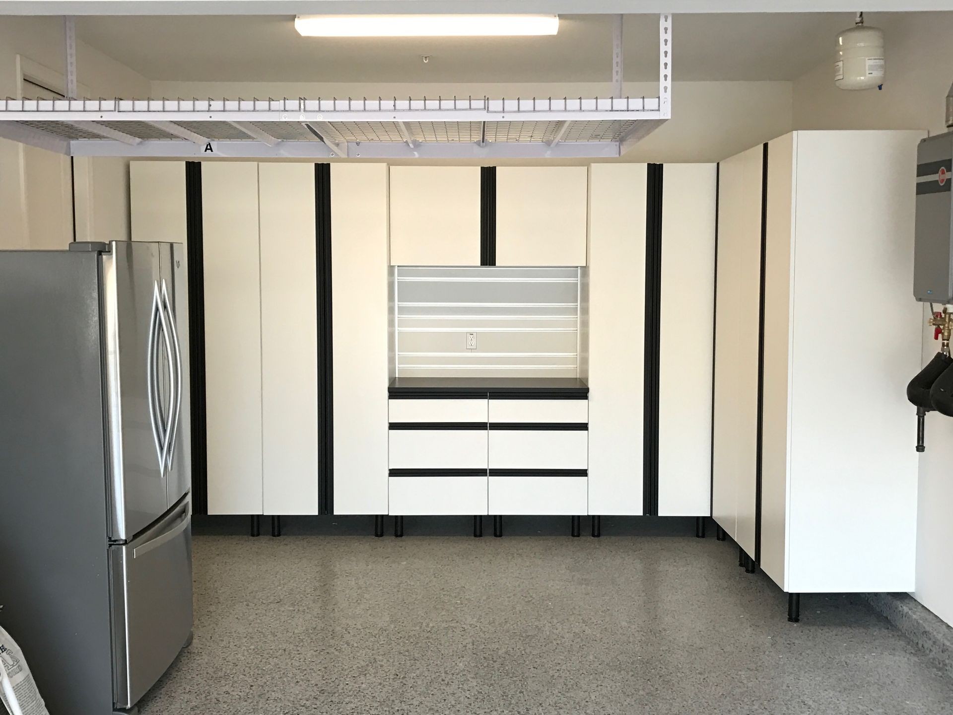 High-Quality Garage Cabinets 